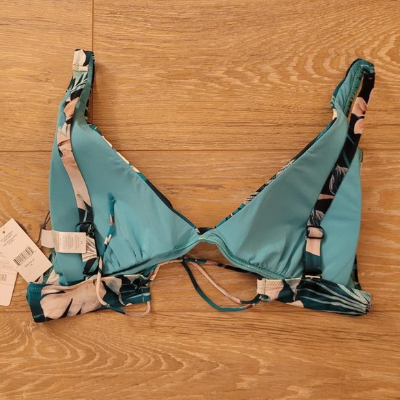 123. Everyday Sunday bikini top. Waterfall. Size 14. NWT - Picture 2 of 4